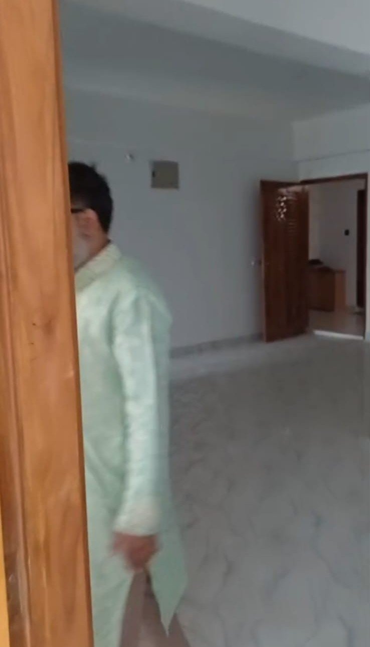 Complete Flat in - Merul Badda