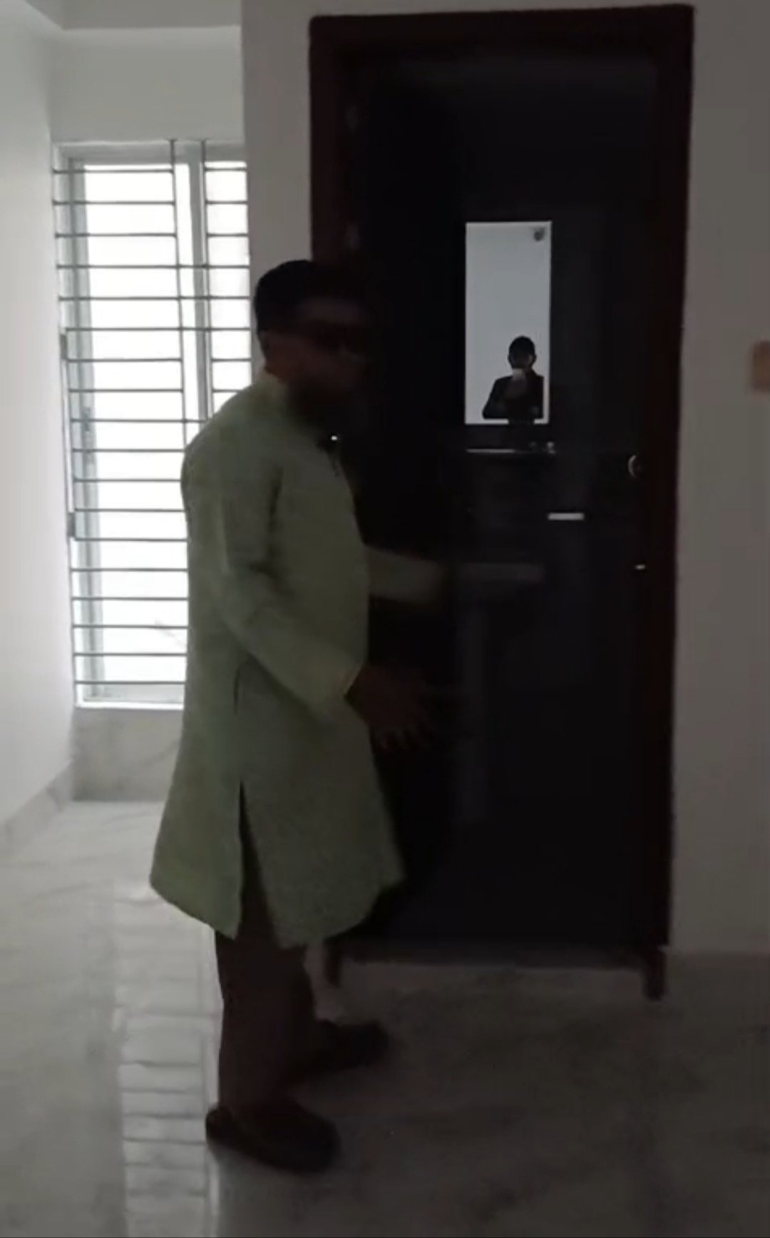 Complete Flat in - Merul Badda