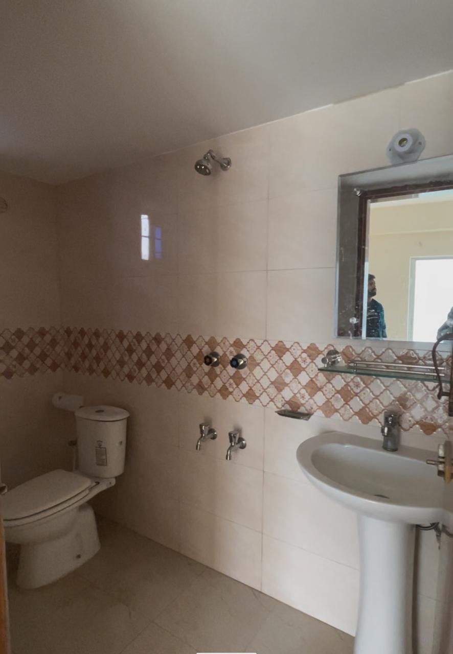 Compelete Project in Aftabnagar--H